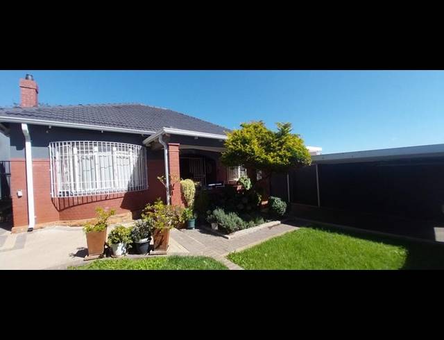 3 BEDROOM HOUSE FOR SALE IN KENSINGTON